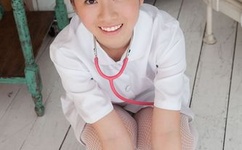 老公总是吃我的奶奶但我很反感